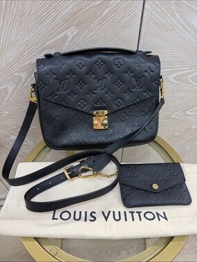 Louis Vuitton Black Embossed Monogram Empreinte Shoulder Bag with Coin Pouch